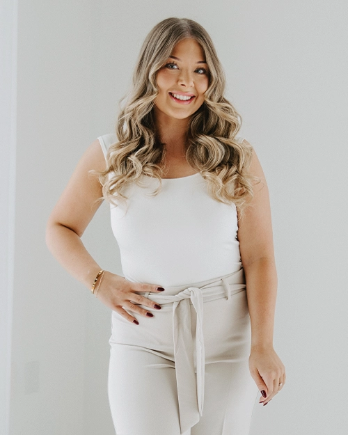 Madison, Assistant Salon Manager/Esthetician